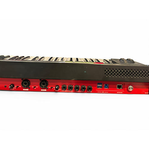 Used Akai Professional MPC Key 61 Keyboard Workstation