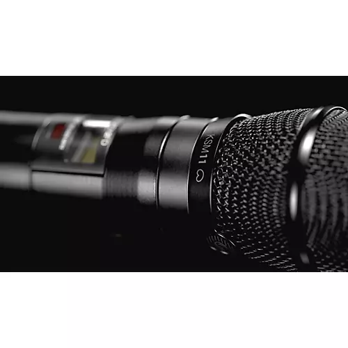 Shure ADX2FD/K11B Axient Digital ShowLink Frequency Diversity Handheld Transmitter With KSM11 Mic Band G57 Black