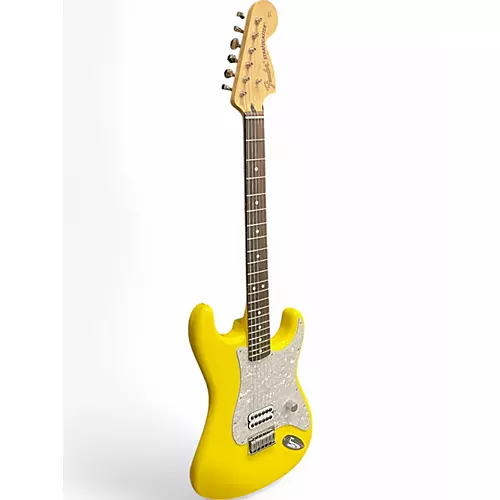 Used Fender Tom Delonge Signature Stratocaster Yellow Solid Body Electric Guitar Yellow