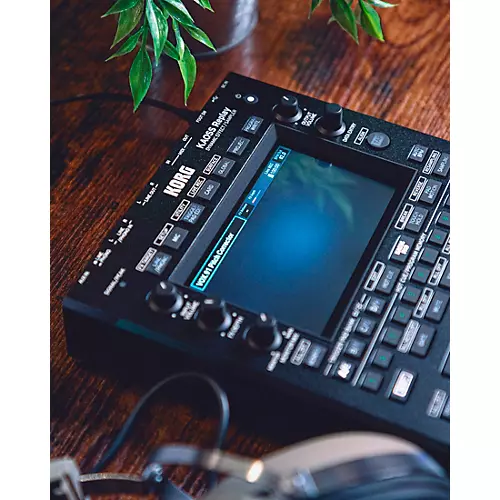 KORG KAOSS Replay Dynamic Effects Processor and Sampler