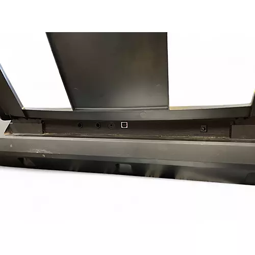 Used Yamaha PSRE363 61 Key Portable Keyboard