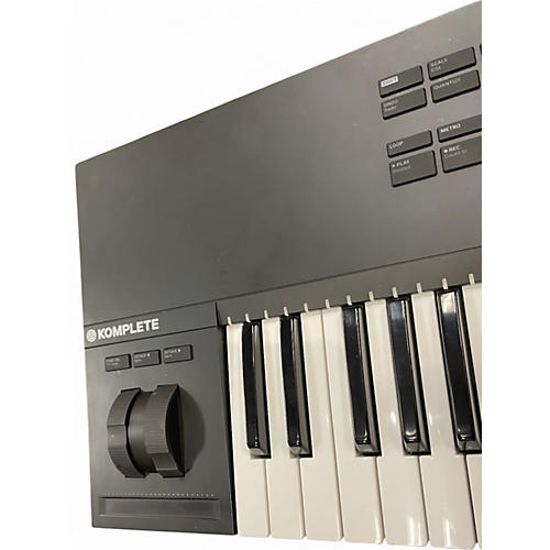 Used Native Instruments Komplete Kontrol S61 MIDI Controller
