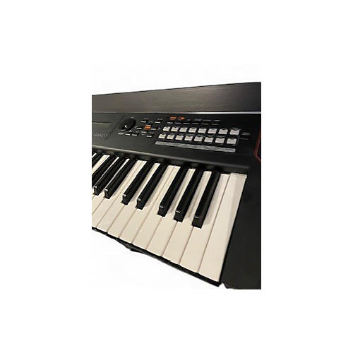 Used Yamaha Motif XF8 88 Key Keyboard Workstation