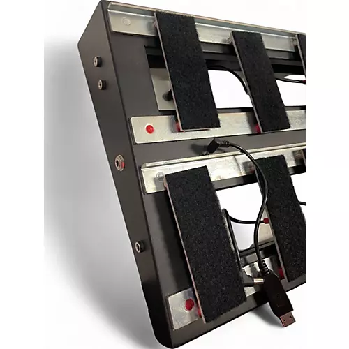 Used Earthboard EBII Pedal Board