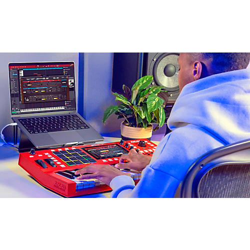 Akai Professional MPC Key 37 Production Synthesizer