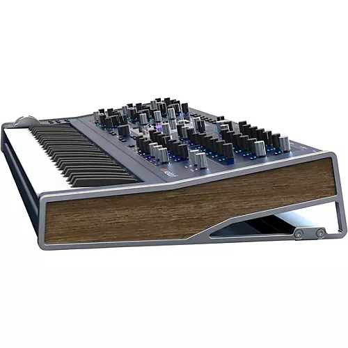 Waldorf Quantum MKII 16-Voice Hybrid Wavetable Synthesizer Keyboard