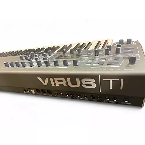 Used Access TI2 KEYBOARD Synthesizer