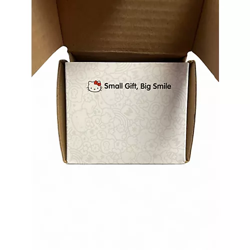 Used Fender HELLO KITTY FUZZ Effect Pedal