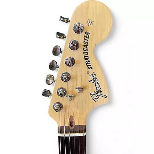 Used 2022 Fender AMERICAN PERFORMER STRATOCASTER Honey Burst Solid Body Electric Guitar Honey Burst