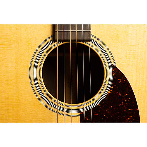 Martin OM-21 Standard Orchestra Model Acoustic Guitar Ambertone