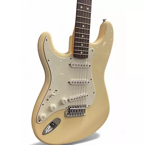 Used Fender Standard Stratocaster Left Handed Arctic White Electric Guitar Arctic White