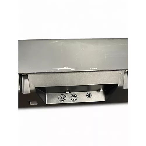 Used Yamaha P85 88 Key Digital Piano