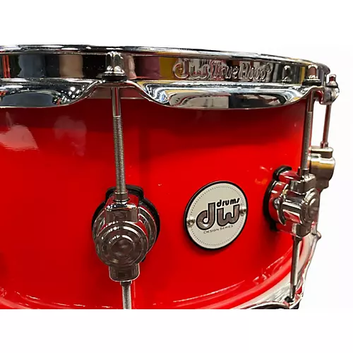 Used DW 6.5X14 Design Series Snare Holiday Special Red Drum Holiday Special Red 15