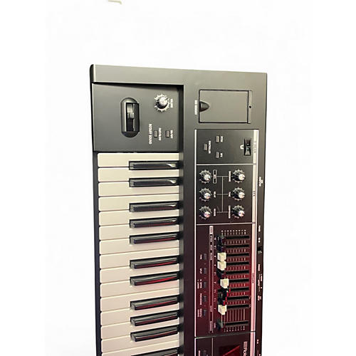 Used Roland vr-09 Portable Keyboard