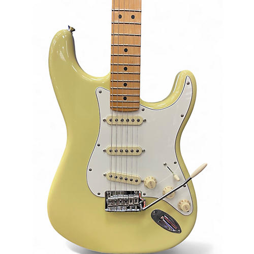 Used Fender Player Stratocaster Buttercream Solid Body Electric Guitar Buttercream