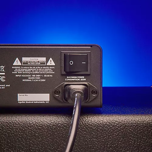 Aguilar AG 700 V2 700W Bass Amp Head Black