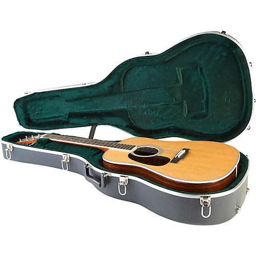 Martin D-35 Left-Handed Dreadnought Acoustic Guitar Natural