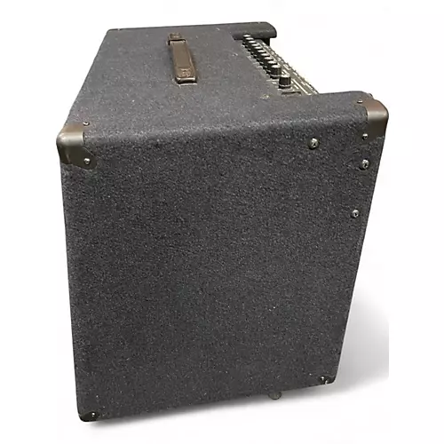 Used Roland kc600 Powered Speaker