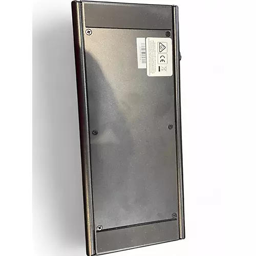 Used Fender GTX7 Pedal Board