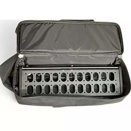 Used Livewire PB200 Studio Pedal Board