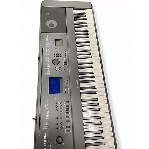 Used Yamaha DGX660 Portable Keyboard