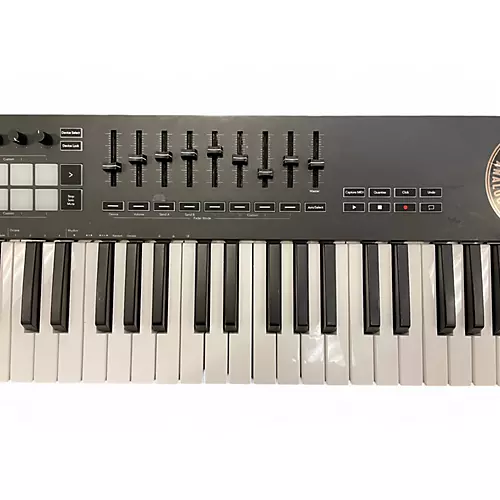Used Novation launchkey61 MIDI Interface