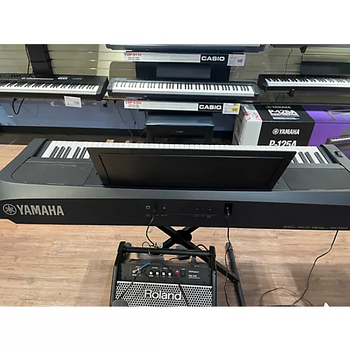 Used Yamaha DGX670