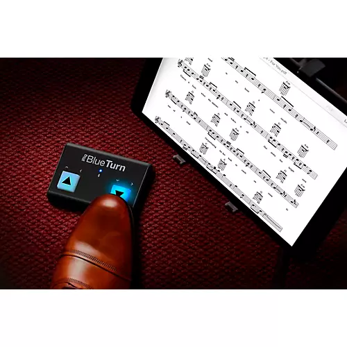 IK Multimedia iRig BlueTurn Page Turner + iKlip Xpand Bundle