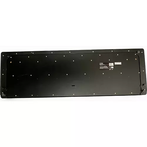 Used Yamaha DGX650 88 Key Portable Keyboard