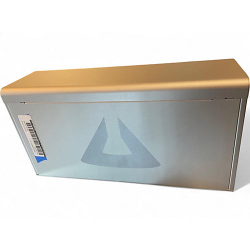 Used MAGMA ExpressBox 3T Audio Interface