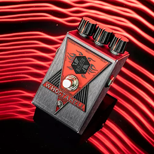 Beetronics FX Whoctahell Low Octave Beeast Effects Pedal Grey Anodized