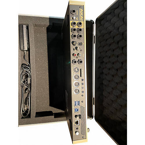 Used Akai Professional MPC Live 2 Production Controller