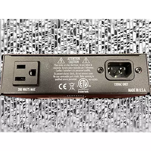 Used Voodoo Lab Pedal Power 2+ Power Supply