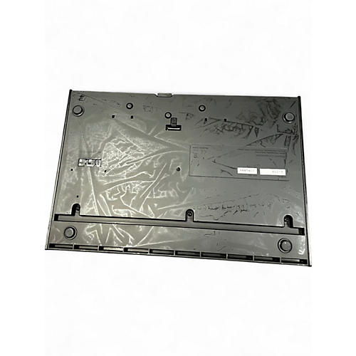 Used Roland ju06a Synthesizer