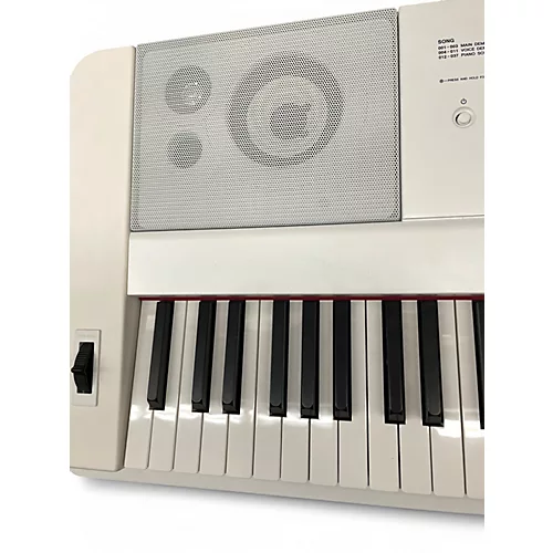 Used Yamaha DGX660-WH Digital Piano