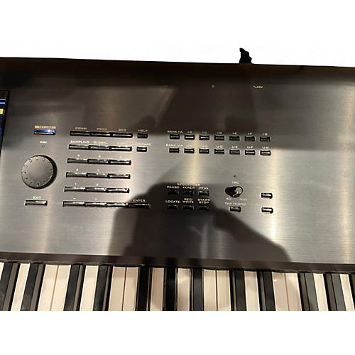 Used KORG Kronos X73 73 Key Keyboard Workstation