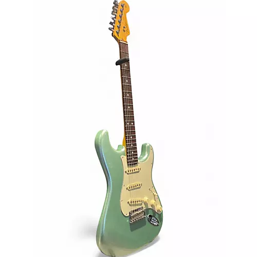 Used 2023 Fender American Professional II Stratocaster Sparkle Seafoam Pearl Solid Body Electric Guitar Sparkle Seafoam Pearl