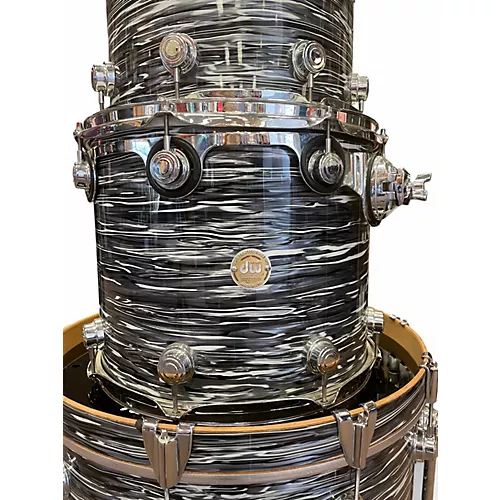 Used DW 4 Piece SSC Collector's Series Black Oyster Drum Kit Black Oyster