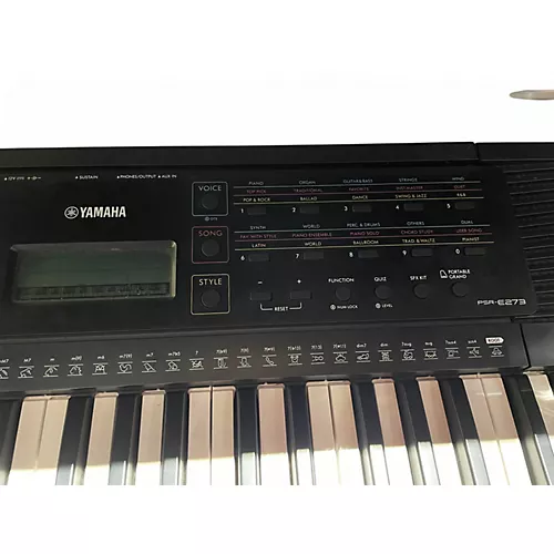 Used Yamaha PSR-E273 Portable Keyboard