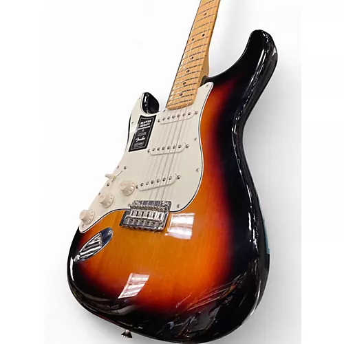Used Fender Player Stratocaster Left Handed 3 Tone Sunburst Solid Body Electric Guitar 3 Tone Sunburst