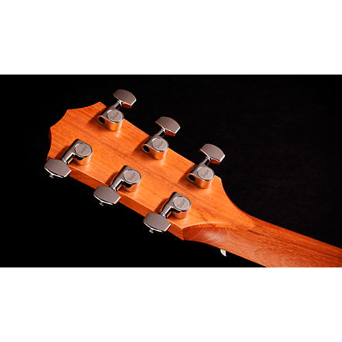 Taylor 217e Plus Grand Pacific Acoustic-Electric Guitar Tobacco Sunburst