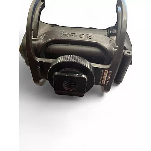 Used RODE Video Mic Pro + Camera Microphones