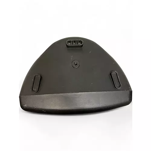 Used Behringer EUROLIVE B215D Powered Speaker