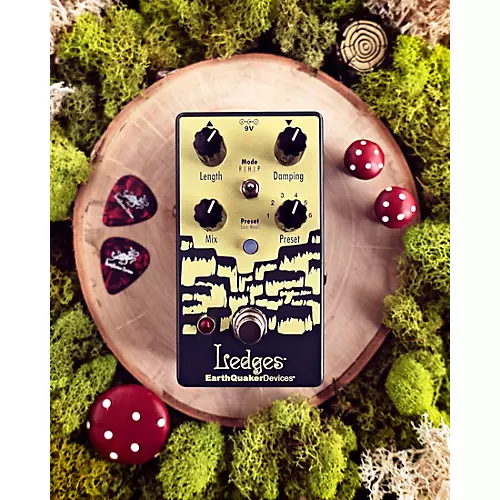 EarthQuaker Devices Ledges Tri-Dimensional Reverberation Machine Effects Pedal Grey
