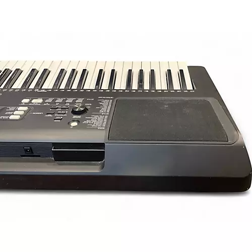 Used Yamaha PSRE363 61 Key Portable Keyboard