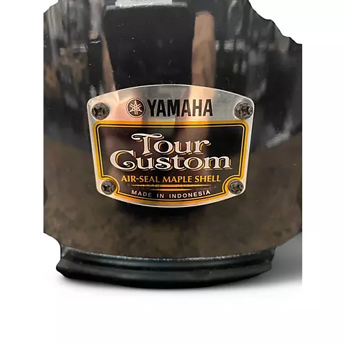 Used Yamaha 14X5.5 Tour Custom Snare Black Drum Black 211