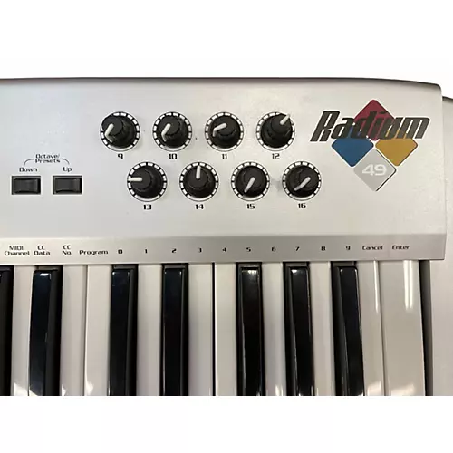 Used M-Audio Radium 49