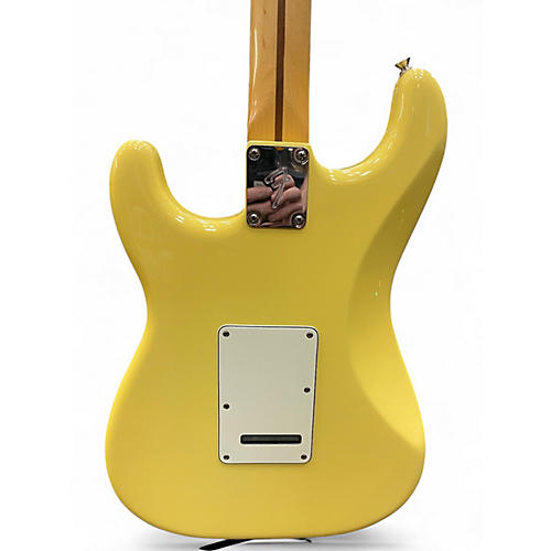 Used Fender Player Stratocaster Buttercream Solid Body Electric Guitar Buttercream