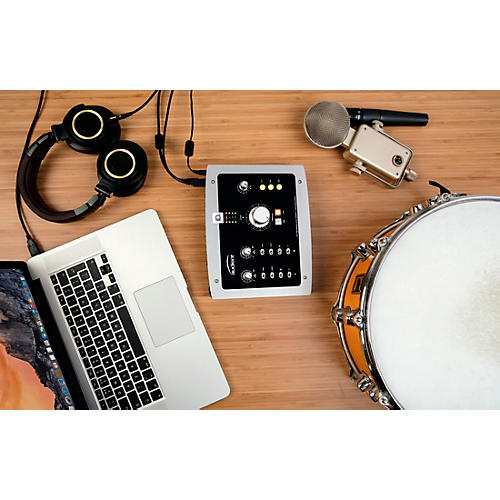 Open-Box Audient iD22 Desktop 10x14 USB Audio Interface Condition 1 - Mint