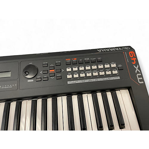 Used Yamaha MX49 49 Key Keyboard Workstation